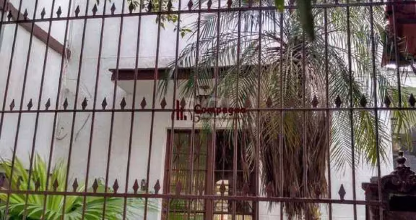 Casa para venda - 400m², 3 dormitórios, sendo 2 suites, 2 vagas - floresta