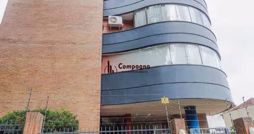 Cobertura de 3 quartos, 2 suítes e 2 vagas de garagem no bairro petrópolis poa