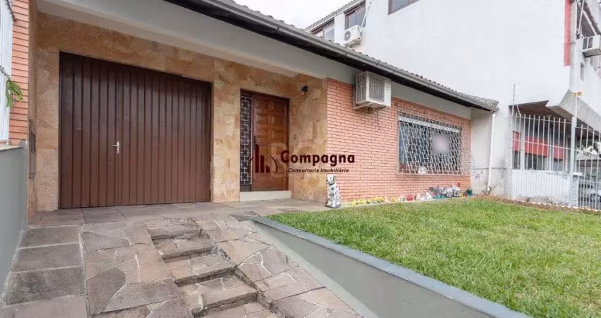 Casa para venda - 160m², 3 dormitórios, sendo 2 suites, 3 vagas - cristal
