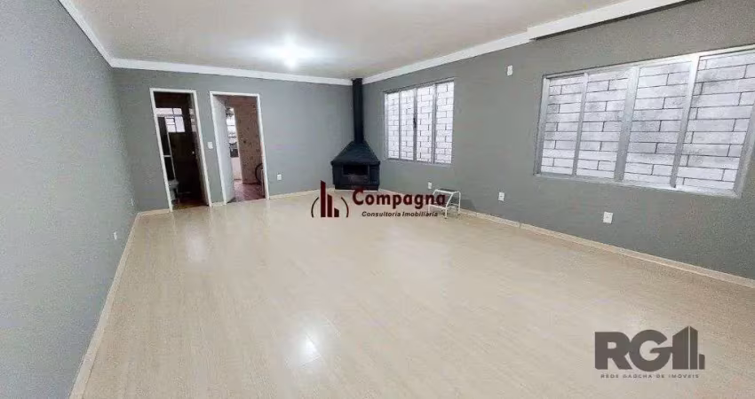 Casa com 3 quartos à venda na Rua Damasco, 46, Azenha, Porto Alegre