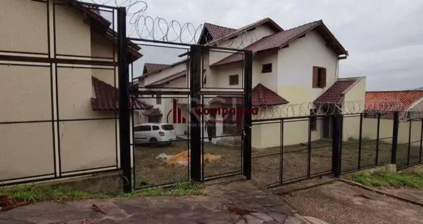 Casa para venda com 3 dormitórios, sendo 1 suites e 2 vagas no bairro tristeza