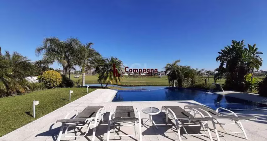 Casa condominio para venda - 470m², 4 dormitórios, sendo 3 suites, 3 vagas - ter