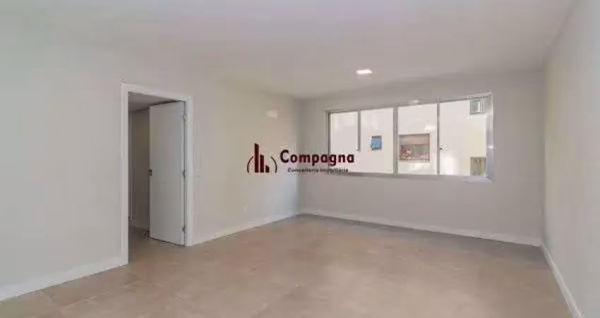 Apartamento reformado com 3 quartos, suíte e 2 vagas – 113 m² -  mont serrat