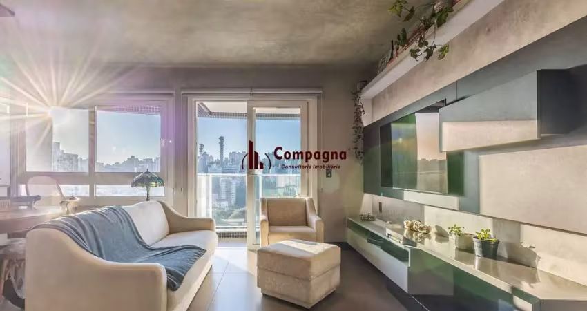 Próximo a praça da encol vende-se apartamento mobiliado sendo  2 dormitórios (1