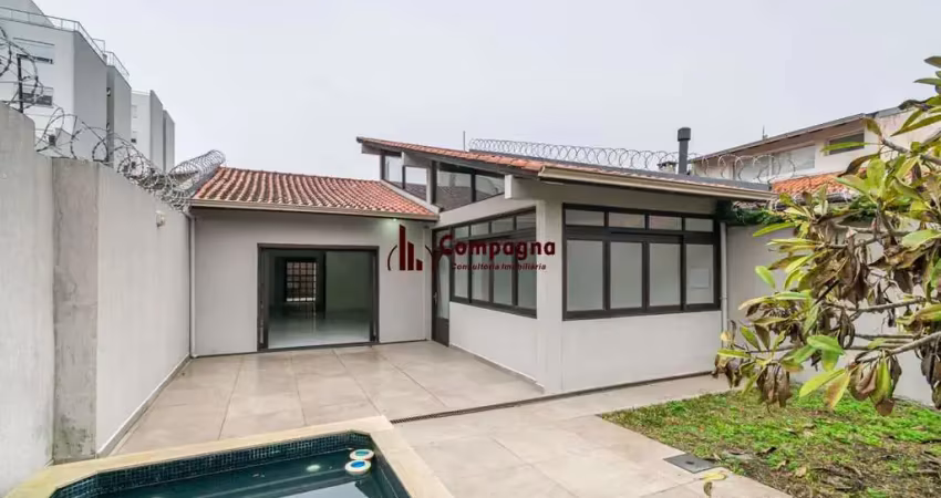 Casa sobrado no bairro cristal de 3 dormitórios e 3 vagas