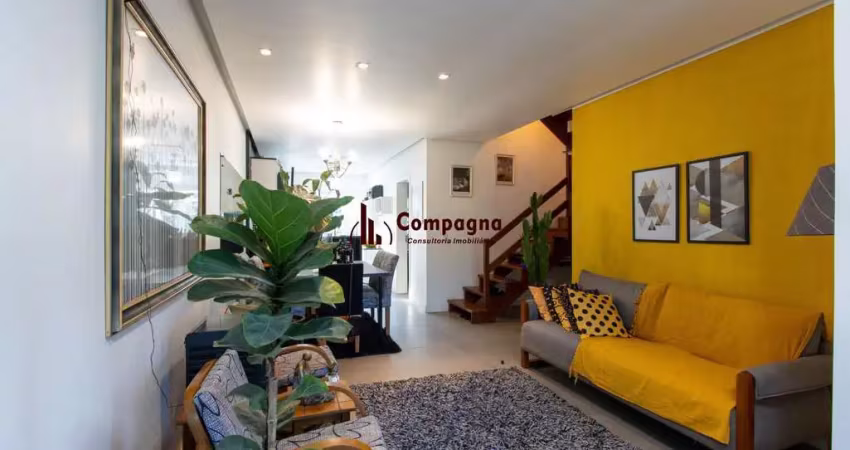 Sobrado com 2 dormitórios, sendo 1 ampla suíte com banheira de hidromassagem, 2