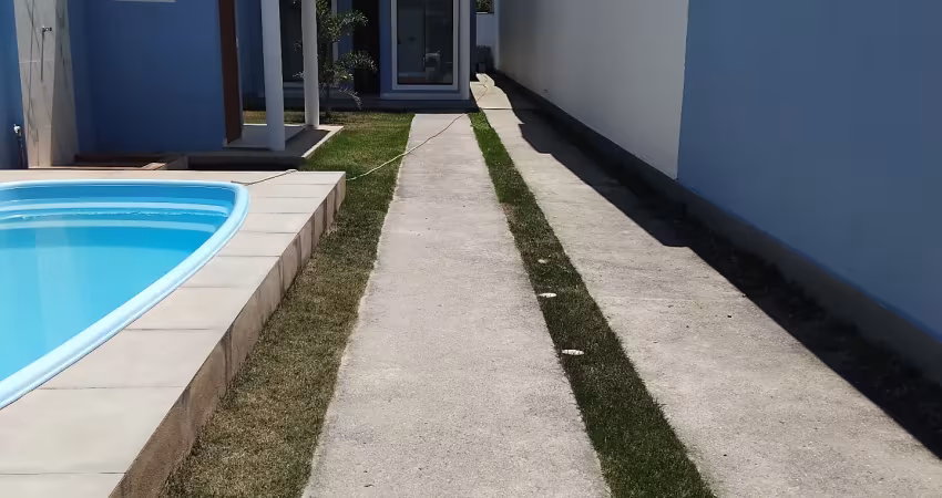 Casa com 2 quartos à venda na Rua Vinte e Três, 399, Barroco (Itaipuaçu), Maricá