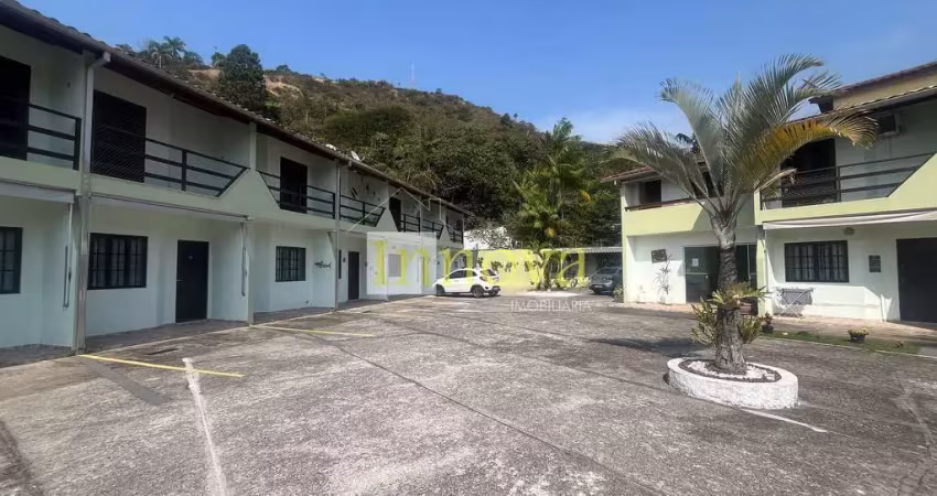 Excelente casa em condomínio no bairro martim de sá, caraguatatuba, litoral norte de sp