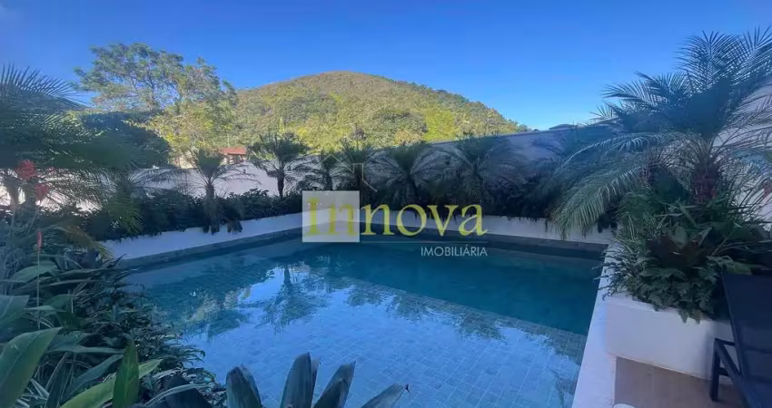 Apartamento com 02 dormitórios à venda, apenas 50m da praia martim de sá, caraguatatuba, litoral no