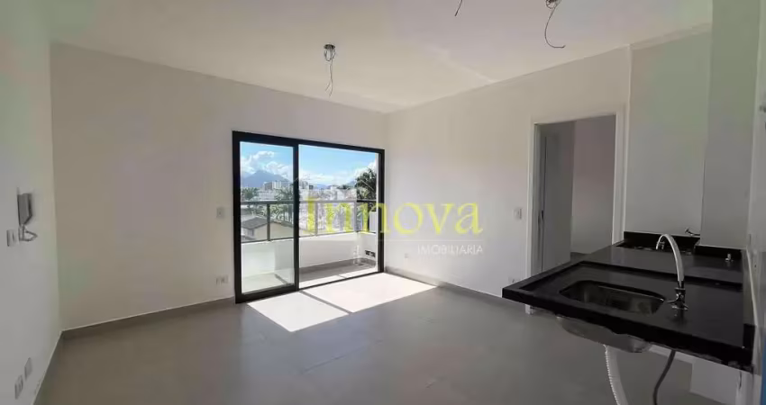 Apartamento à venda, com 01 dormitório a  400m da orla do aruan, em caraguatatuba, litoral norte de