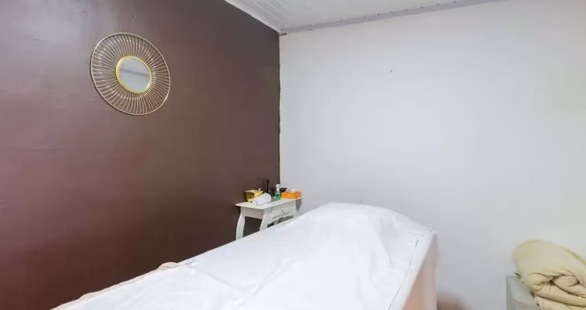 Casa comercial na avenida jamaris, n. 744 - conj de 3 salas • 30 m²