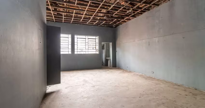 Barracão / Galpão / Depósito com 6 salas para alugar na Rua Catão, 618, Vila Romana, São Paulo