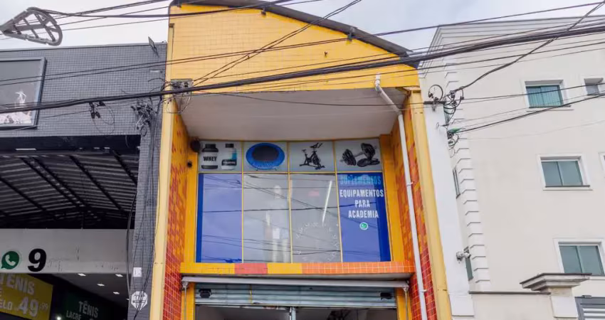 Prédio comercial na avenida general lamartine, n. 10 - loja a • 240 m²