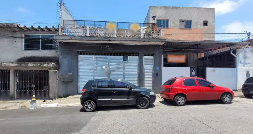 Casa comercial na rua nicolau paganini, n. 222 • 320 m²