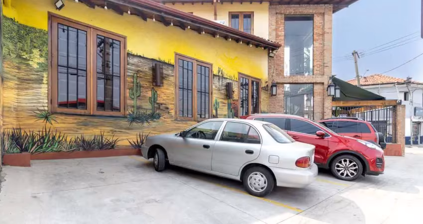 Casa comercial na avenida engenheiro caetano álvares, n. 1469 • 402 m²