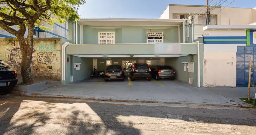 Casa comercial com 7 salas para alugar na Rua Boturoca, 144, Vila Indiana, São Paulo