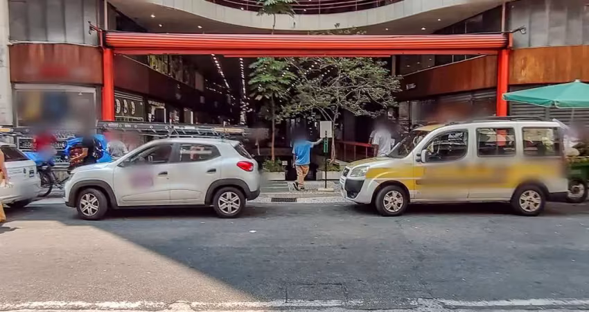 Loja em galeria na avenida são joão, n. 439 - loja 432 • 24 m²