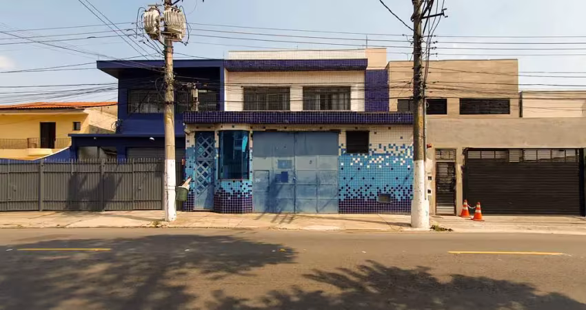 Prédio comercial na avenida montemagno, n. 2444 • 600 m²