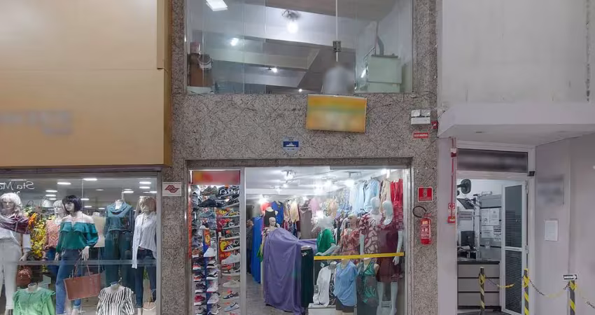Loja em galeria na rua voluntários da pátria, n. 2041 - loja 21 • 120 m²