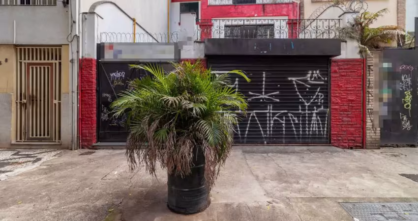 Casa comercial na rua antônio carlos, n. 656 • 470 m²