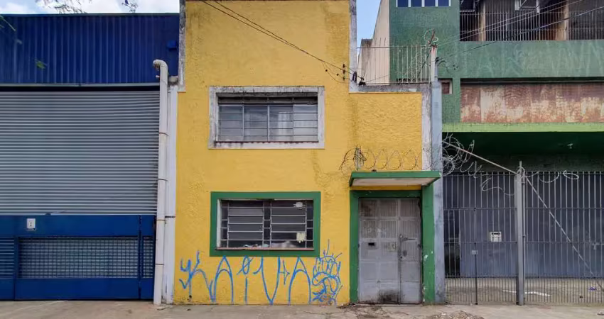 Casa comercial na rua doutor freire, n. 95 • 200 m²