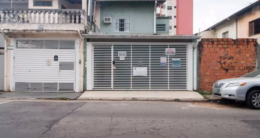 Casa comercial na rua pedroso de camargo, n. 245 • 160 m²