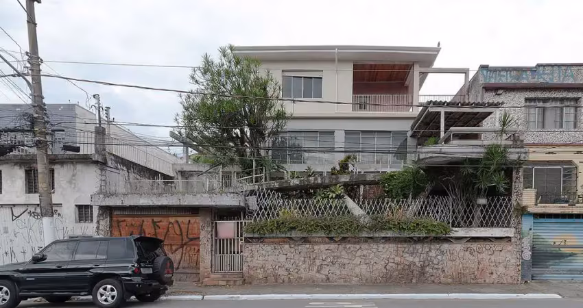 Casa comercial na rua maria amália lopes azevedo, n. 452 • 750 m²
