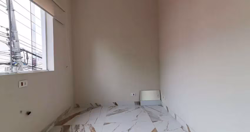 Sobreloja na avenida cupecê, n. 1266 - sala 14 • 24 m²