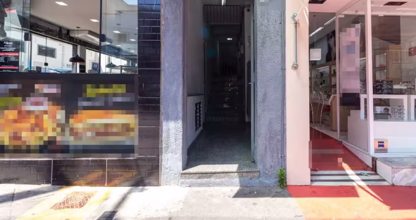 Sobreloja na rua tuiuti, n. 2403 - sobreloja 28 • 23 m²