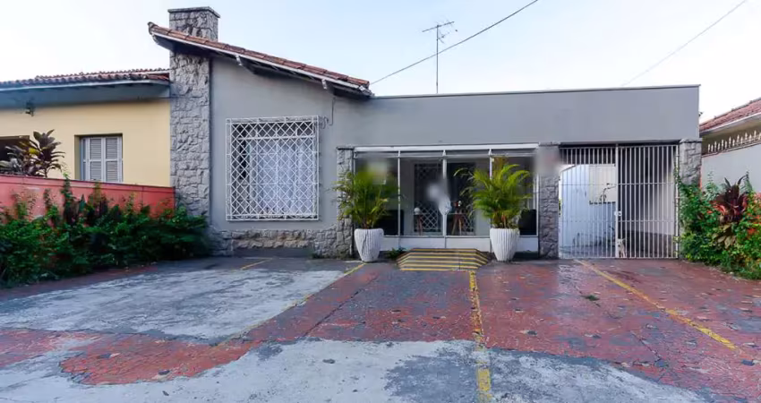 Casa comercial na rua brigadeiro gavião peixoto, n. 458 • 260 m²