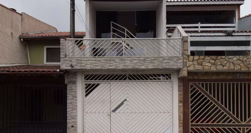 Casa comercial com 9 salas para alugar na Rua Dione, 286, Cidade Satélite Santa Bárbara, São Paulo