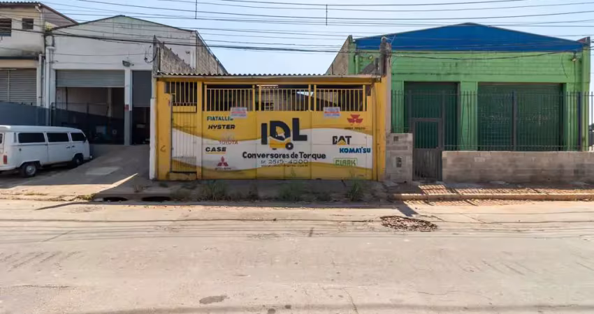 Barracão / Galpão / Depósito com 8 salas para alugar na Rua Cachoeira do Sul, 699, Vila Jaguara, São Paulo
