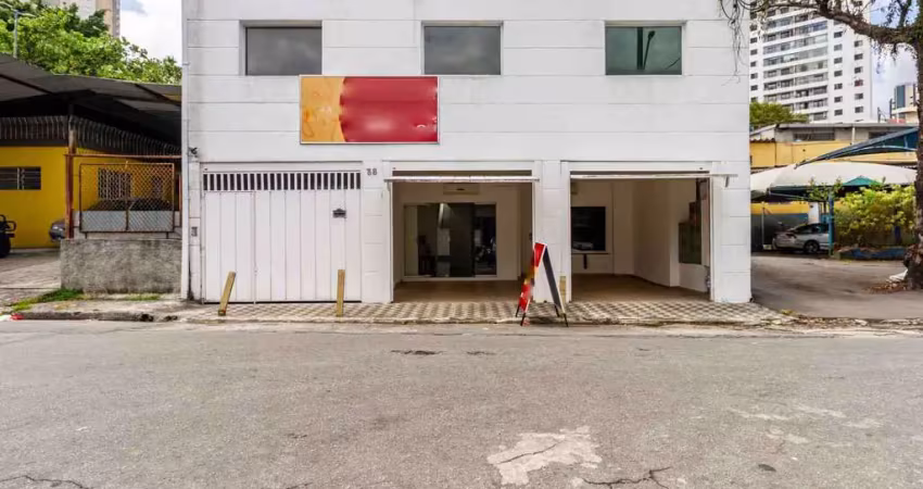 Prédio comercial na rua fernandes reis, n. 38 • 495 m²