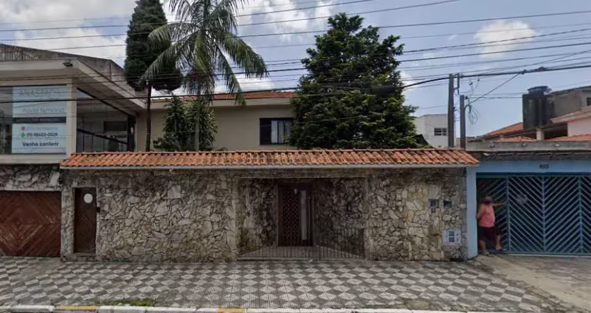 Casa comercial com 7 salas para alugar na Rua das Giestas, 605, Vila Bela, São Paulo