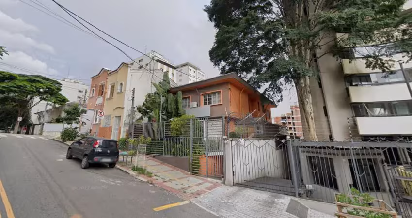 Casa comercial com 7 salas para alugar na Rua Wanderley, 611, Perdizes, São Paulo