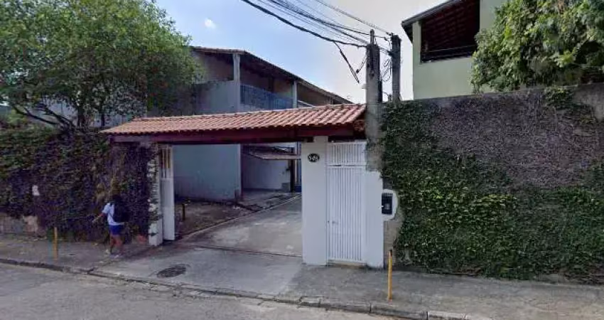 Casa comercial na avenida felippo sturba, n. 845 • 160 m²