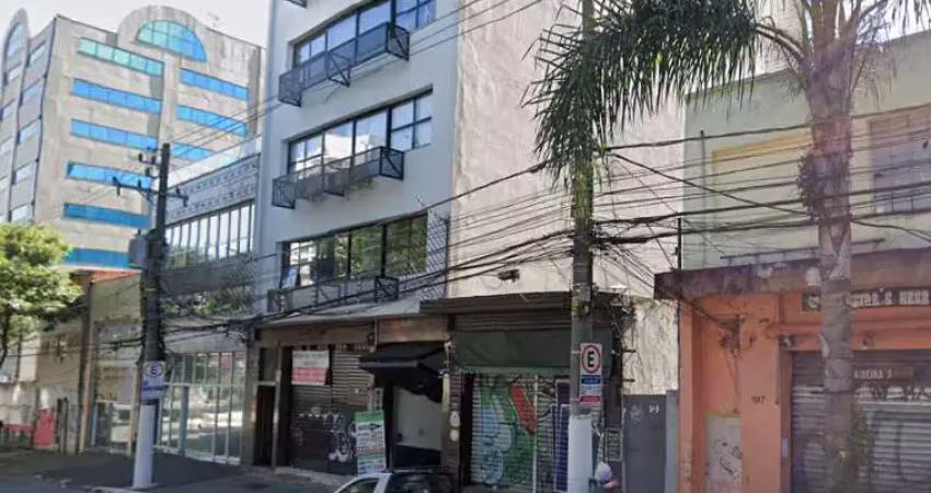 Casa comercial com 3 salas para alugar na Rua Rui Barbosa, 99, Bela Vista, São Paulo
