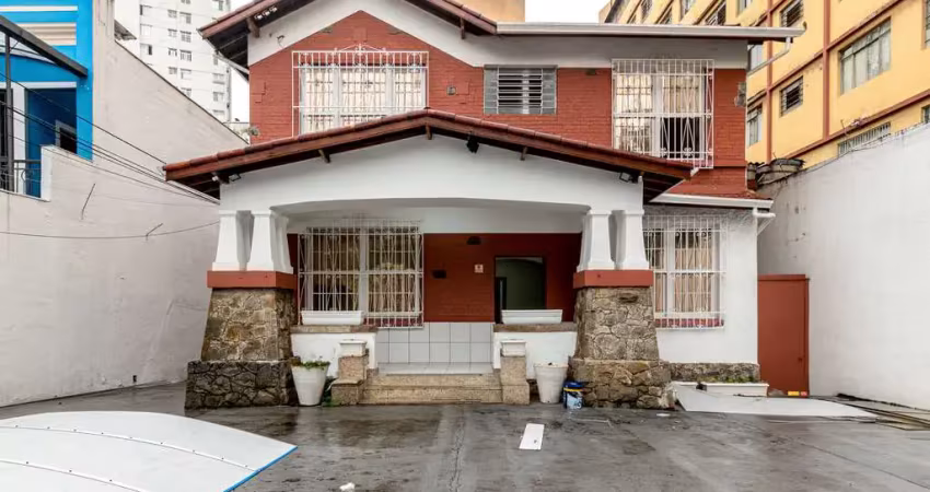 Casa comercial na rua condessa de são joaquim, n. 272 • 479 m²