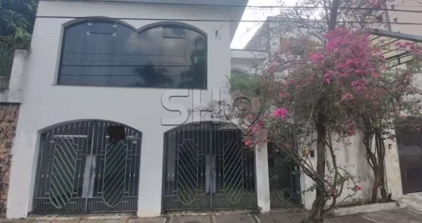 Casa comercial com 5 salas para alugar na Rua Silveira Rodrigues, 208, Siciliano, São Paulo
