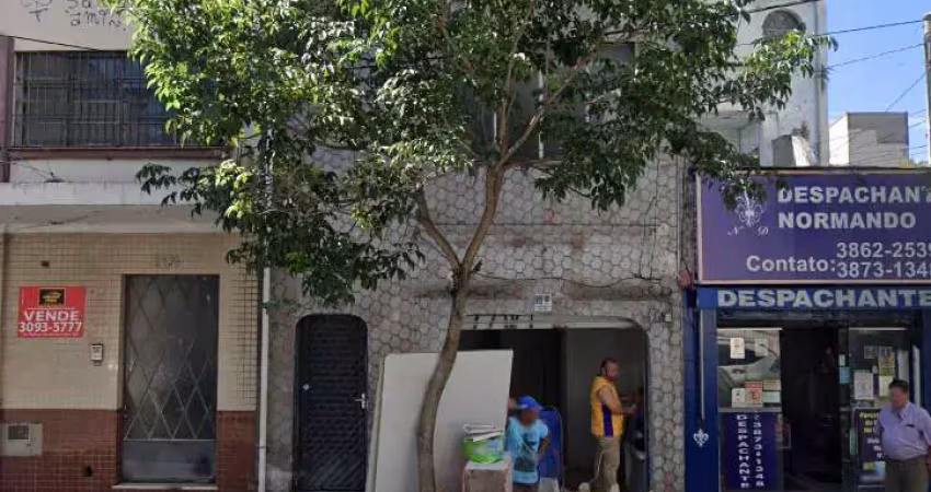 Casa comercial na rua cardoso de almeida, n. 1491 • 360 m²