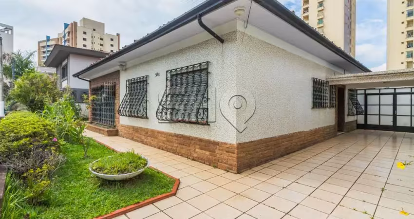 Casa comercial com 4 salas para alugar na Rua Paderewsky, 298, Santana, São Paulo