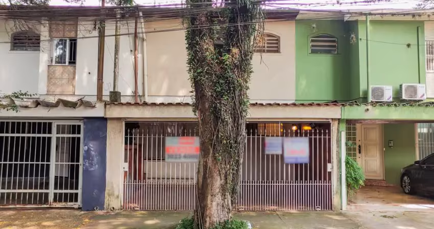 Casa comercial na rua são benedito, n. 1883 • 85 m²