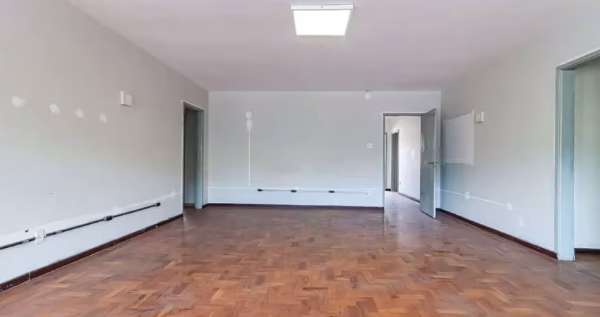 Sobreloja na avenida cupecê, n. 3541 - conjunto 01 • 115 m²
