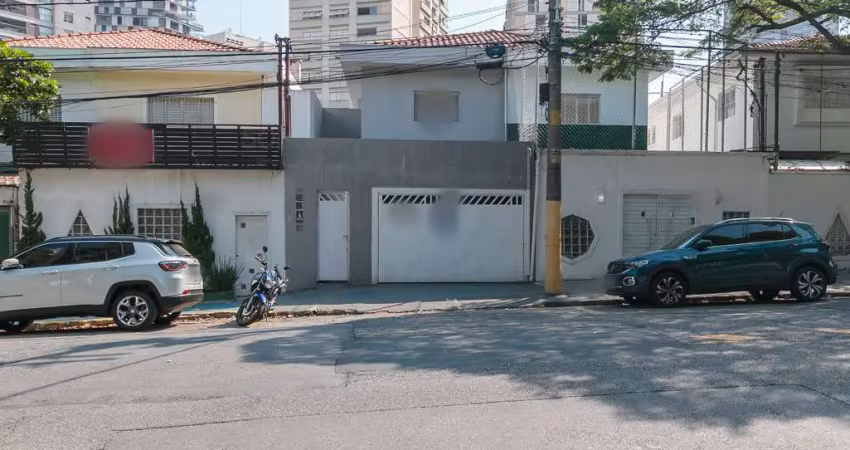 Casa comercial na praça baronesa da bocaina, n. 99 • 380 m²
