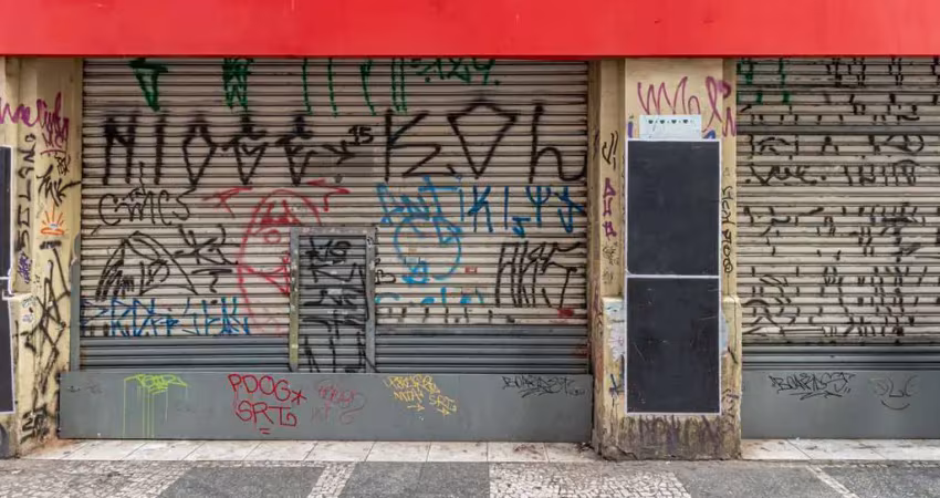 Loja na rua vinte e quatro de maio, n. 263 • 184 m²