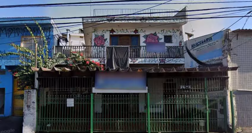 Casa comercial na avenida interlagos, n. 2638 • 700 m²