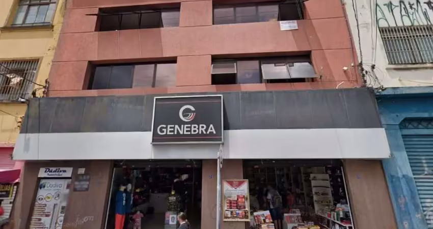 Loja em galeria na rua conde de sarzedas, n. 28 - loja 1 • 355 m²
