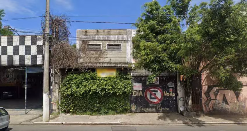 Prédio comercial na avenida raimundo pereira de magalhães, n. 12179 • 600 m²