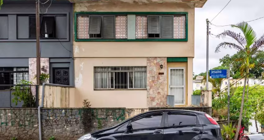 Casa comercial na rua doutor jesuíno maciel, n. 1523 • 170 m²