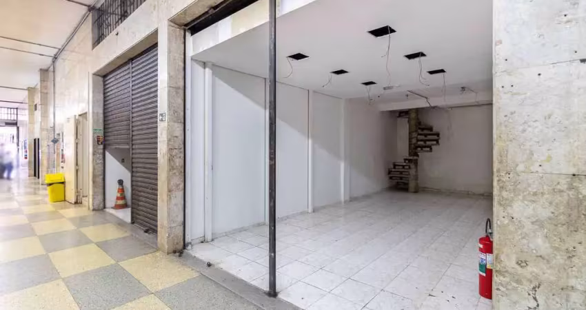 Loja em galeria na rua comendador abdo schahin, n. 62 - loja 8 • 35 m²